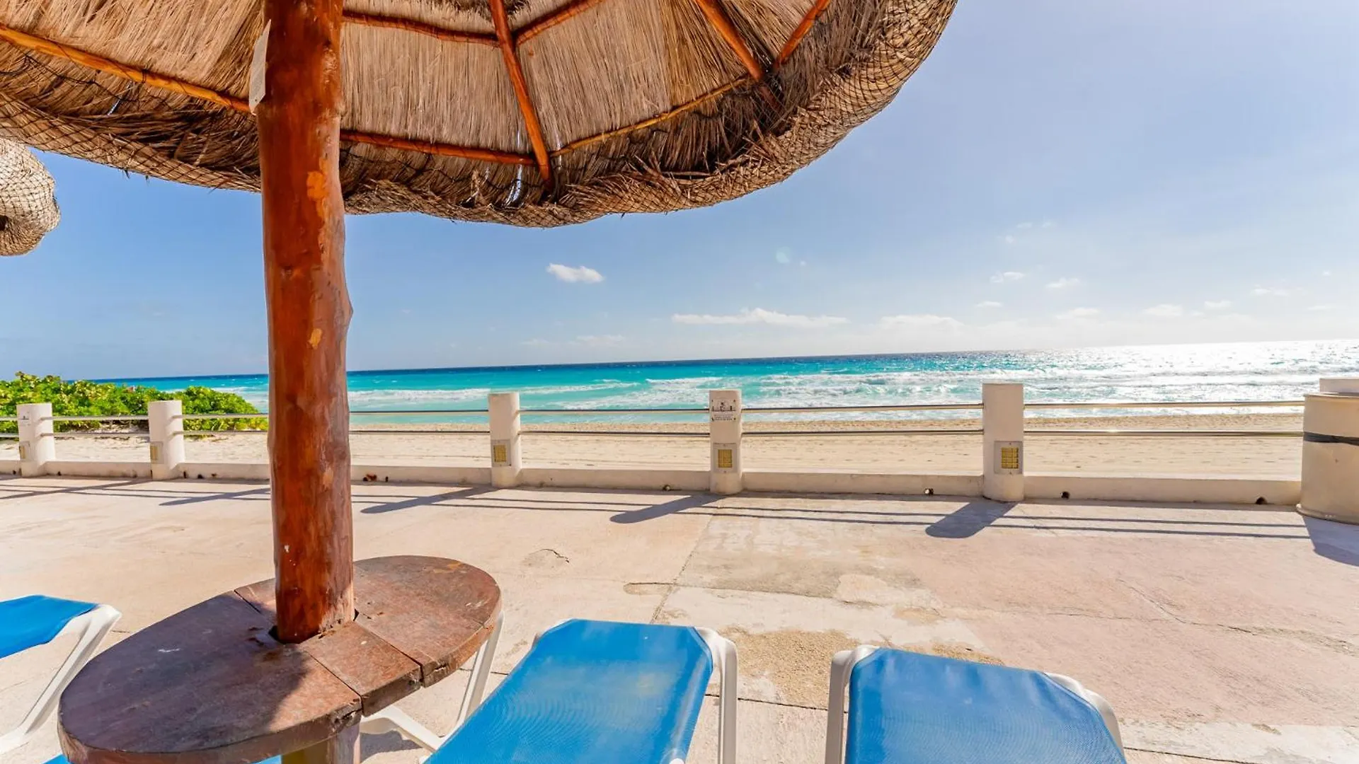 Beachfront Villa 4Br Hotel Zone Cancun 0*,