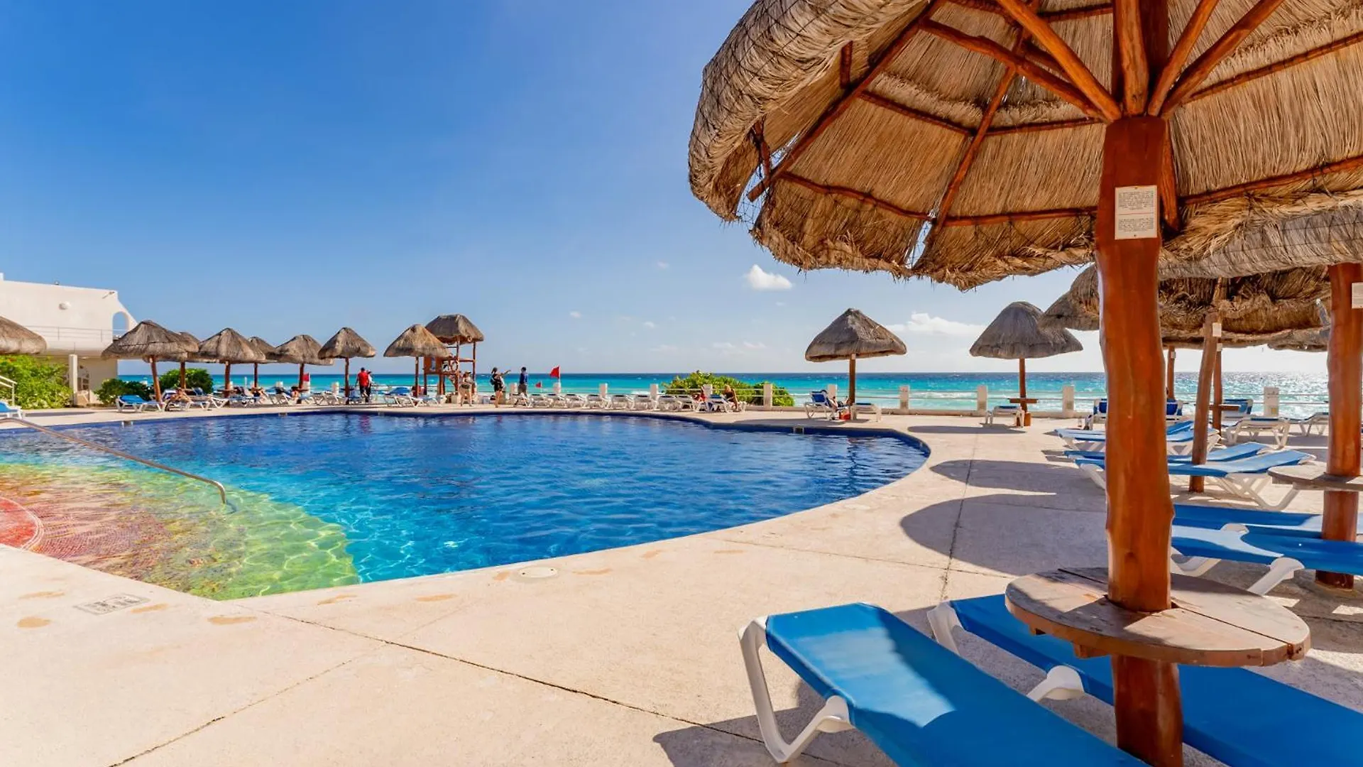 Beachfront Villa 4Br Hotel Zone Cancun