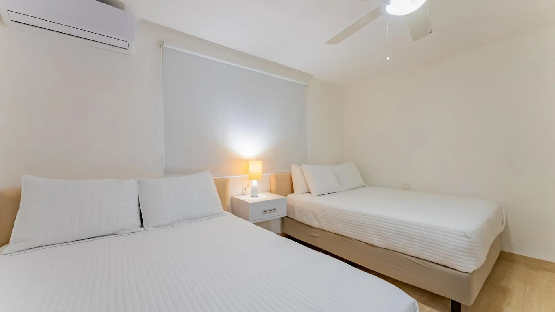 Beachfront Villa 4Br Hotel Zone Cancun