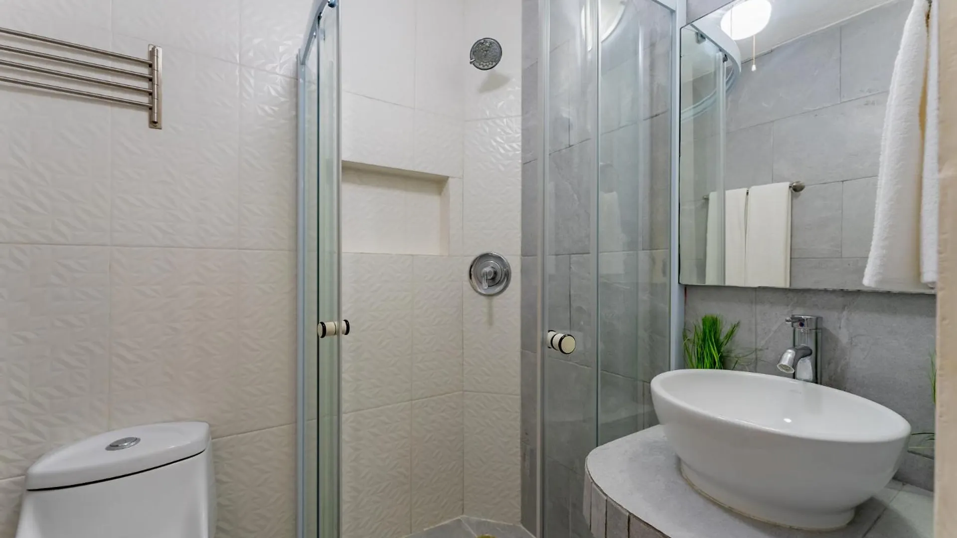 Beachfront Villa 4Br Hotel Zone Cancun